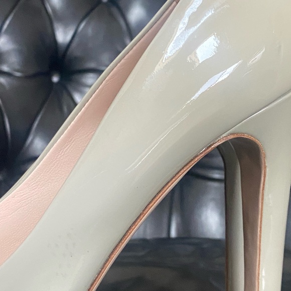 Stunning Miu Miu pumps - Picture 8 of 9